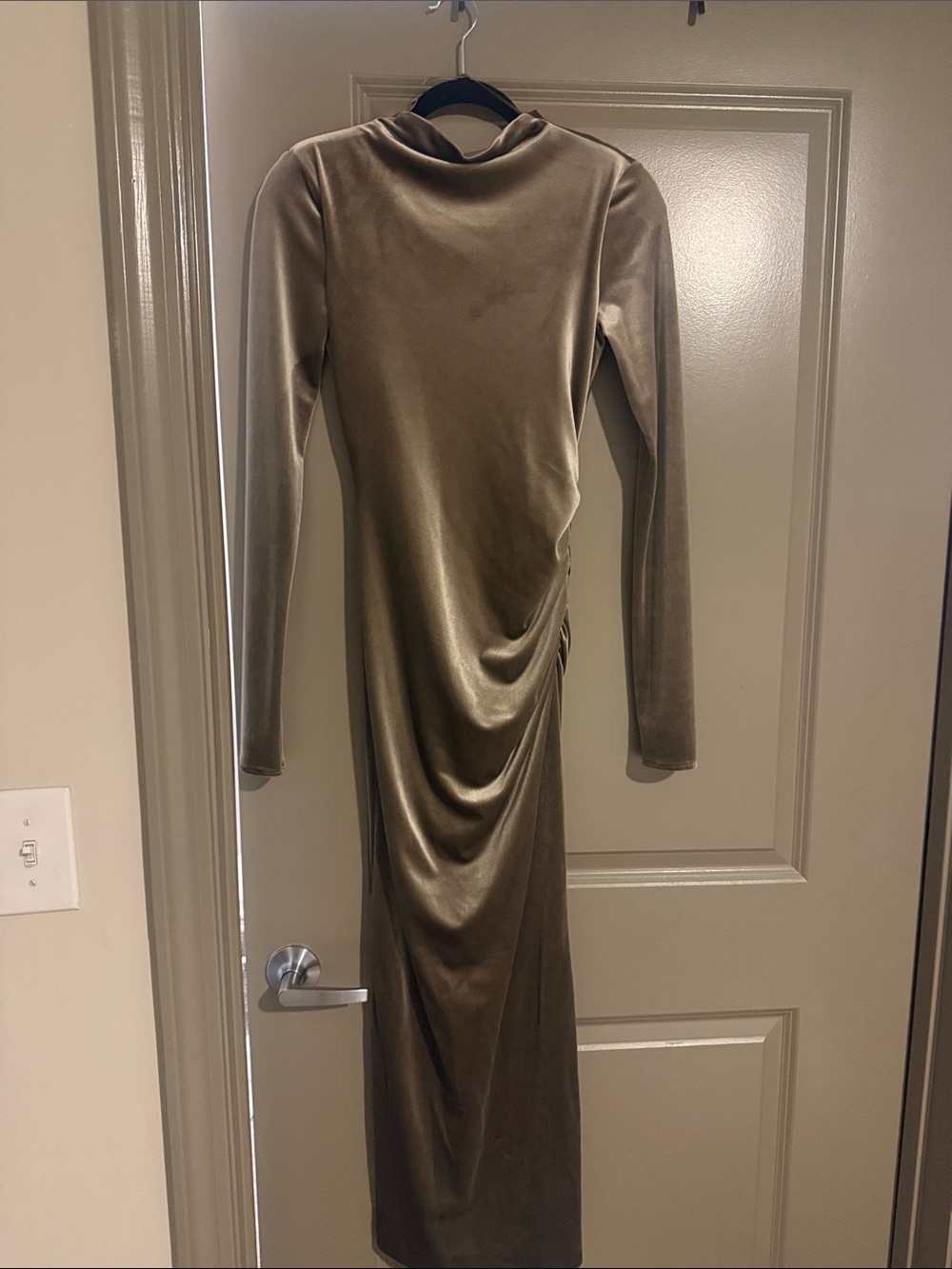 Zara Long Sleeve Velvet Ruched Midi Dress - Taupe
